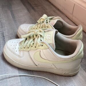 RARE Nike Air Force 1 “White lime low ‘07”